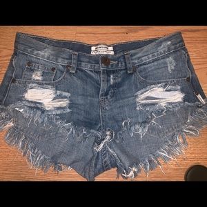 One teaspoon shorts